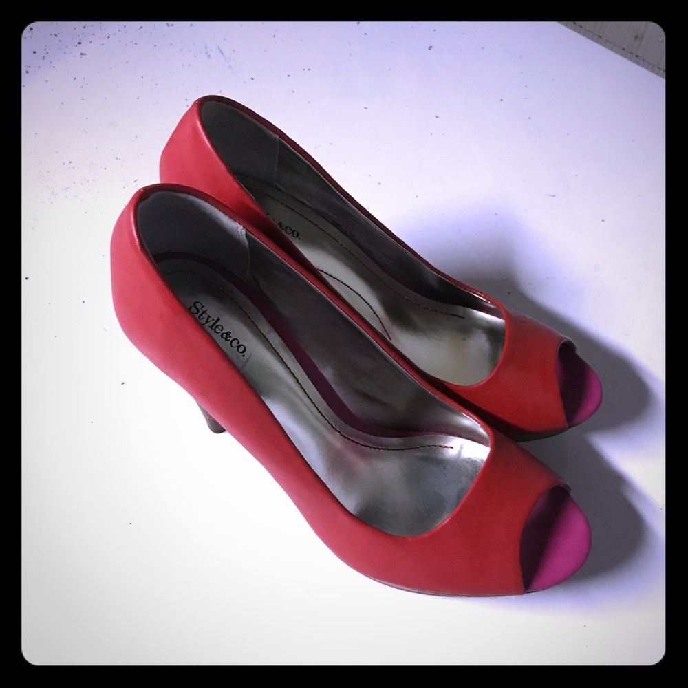 High heeled shoes